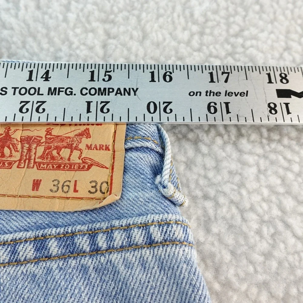 Vintage Levis 505‎ Mens 36x30 Jeans Light Wash Regular Fit Denim Pants Workwear